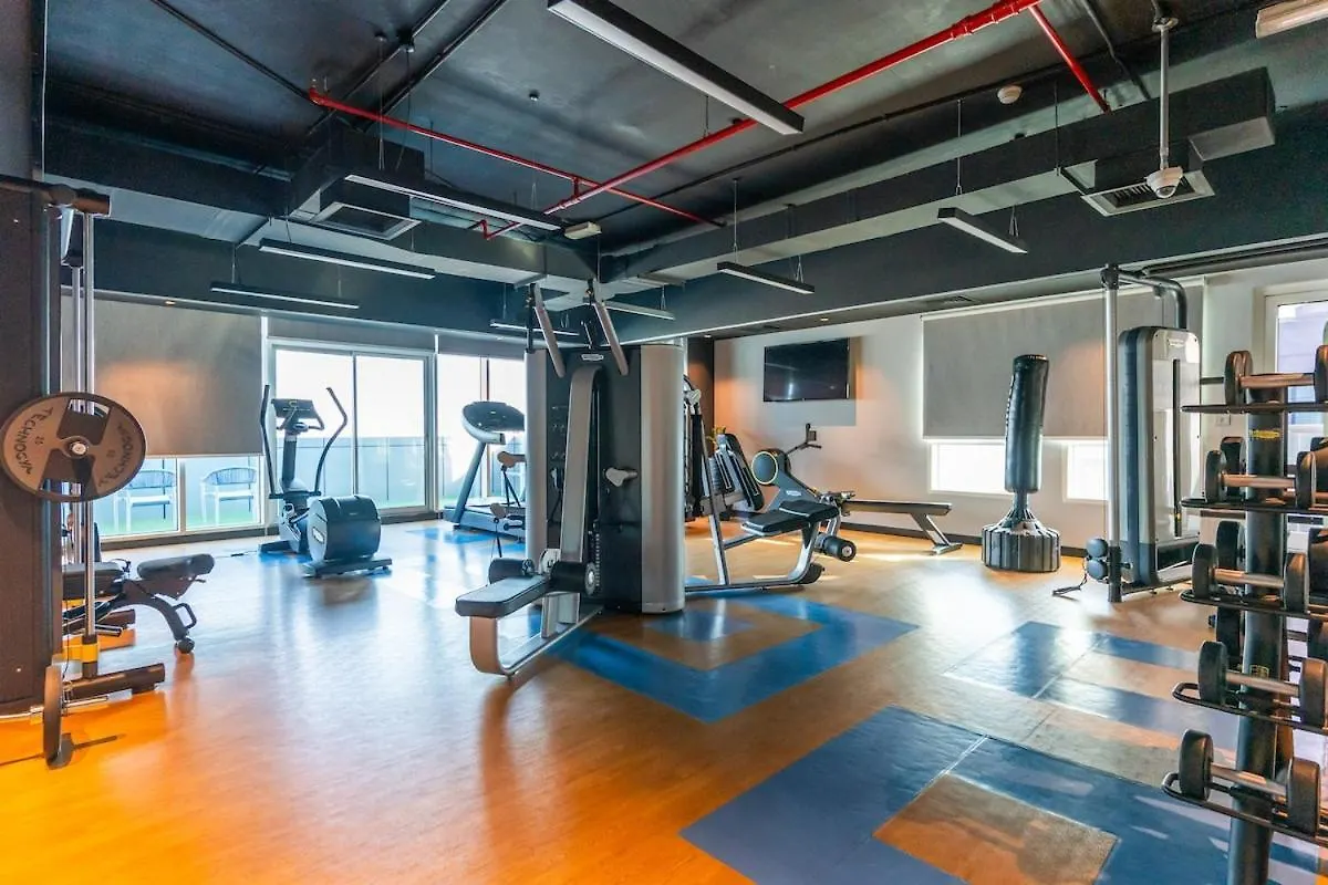 New Studio W & Infinity Pool & Gym Near Burj Khalifa Dubai